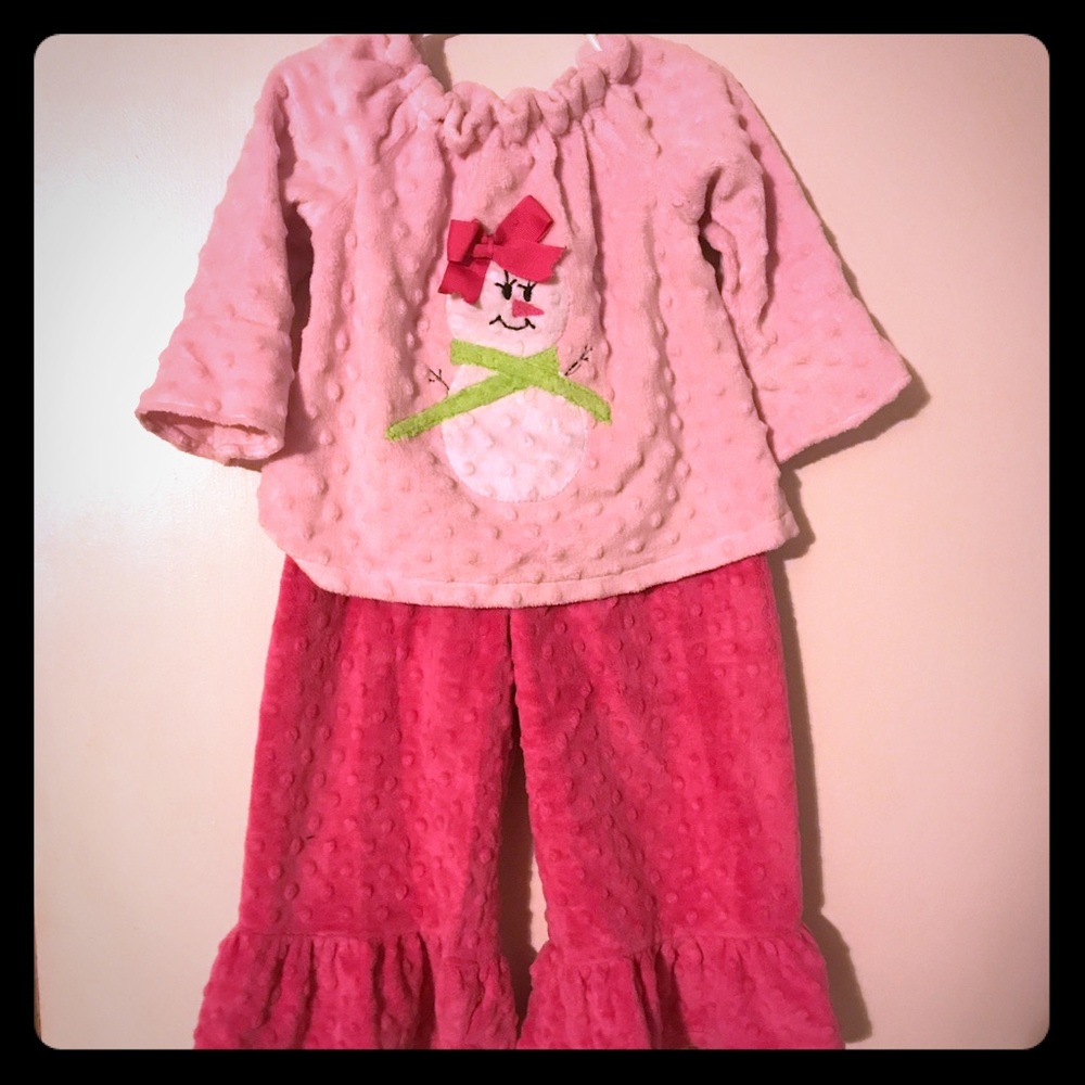 2T Whimsy Wear minky-dot snowman outfit